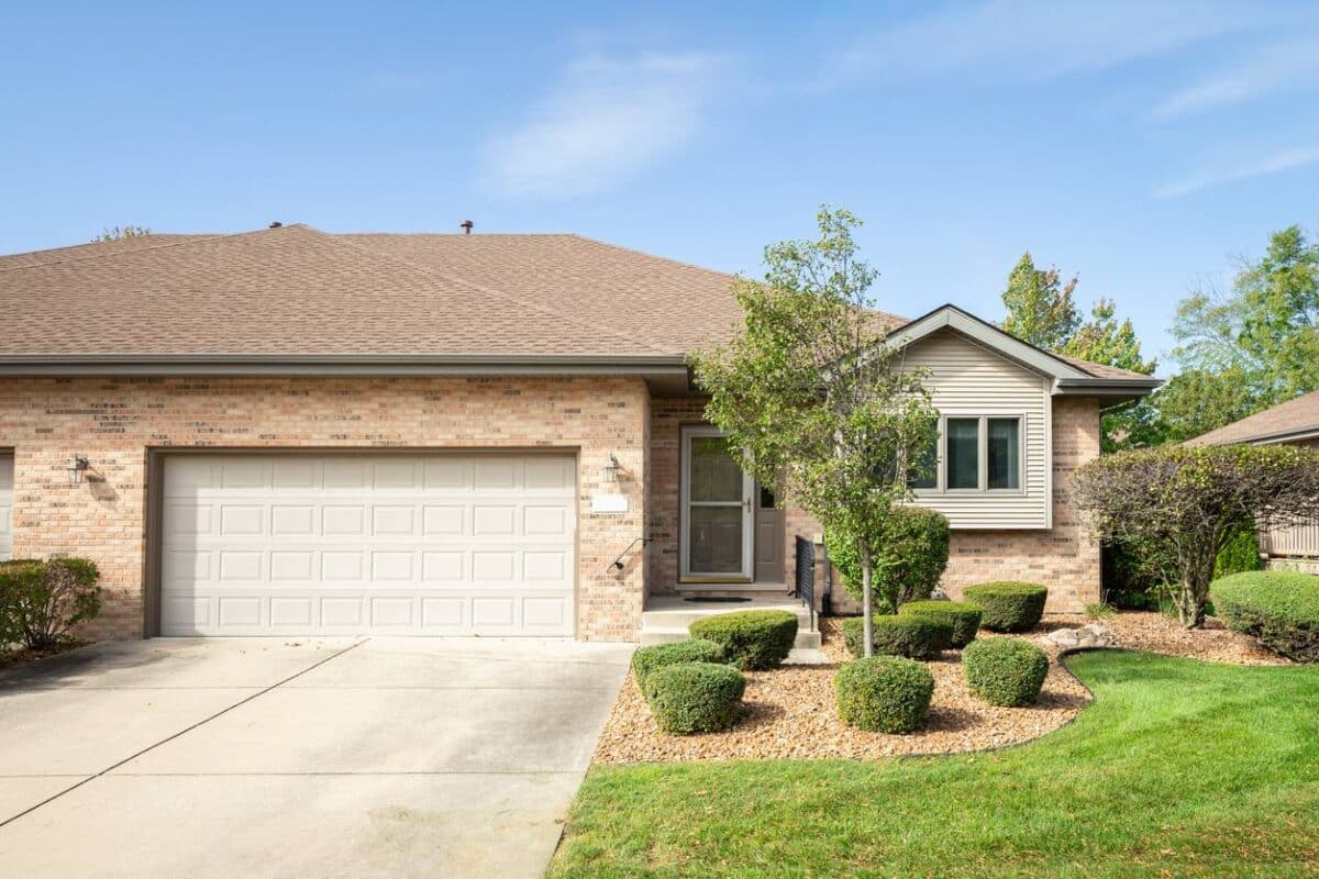 mur effet pierre revêtement façade maison propriété imitation