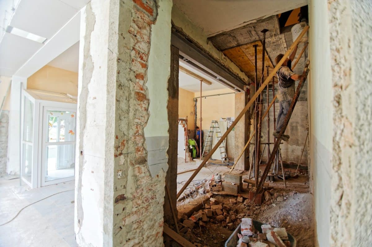 Comment bien préparer sa maison pour des travaux de rénovation ? 