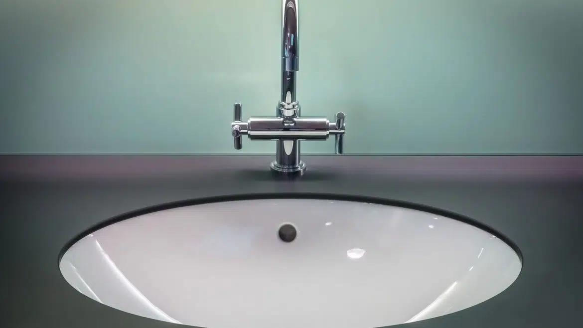 Vasques en pierre : quels avantages pour une salle de bain ?